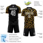 Benutzerdefinierte schwarz weiß-gold abstrakte Netzwerk Splash Sublimation Fußball Uniform Trikot Benutzerdefinierte schwarz weiß-gold abstrakte Netzwerk Splash Sublimation Fußball Uniform Trikot